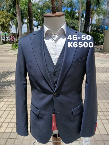 men's gray suit