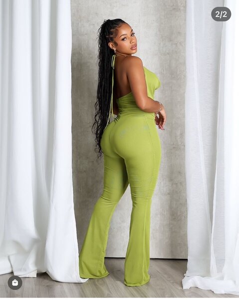 Tenue élégante verte femme