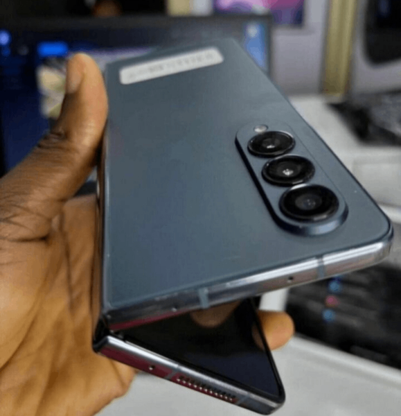 Samsung Galaxy Z Fold5 512gb