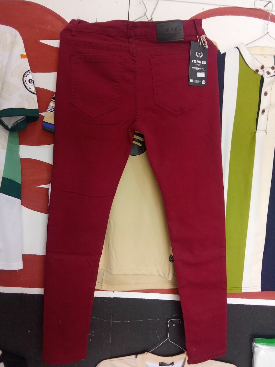 Pantalon à motif squelettique