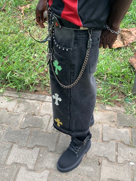 Shorts gothiques avec chaînes