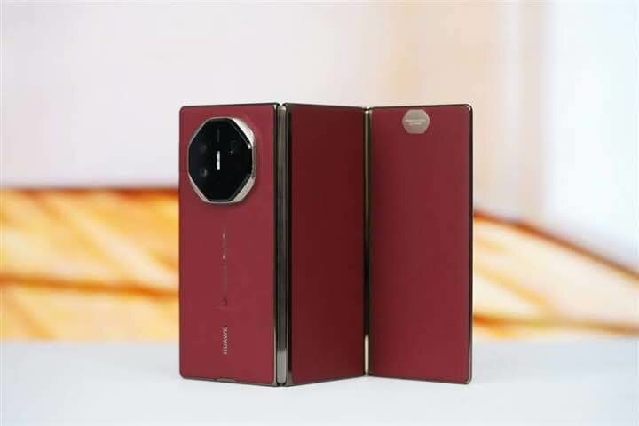 Huawei Mate X3 Pliable