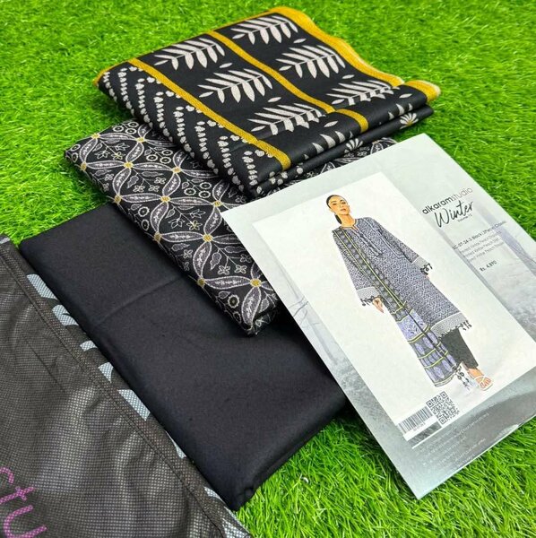 Ladies printed suit