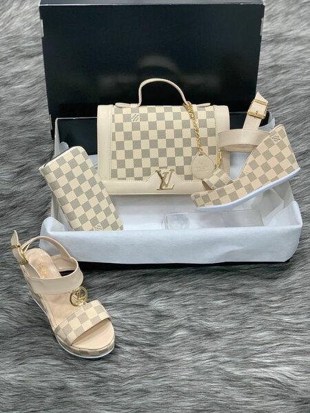 Ensemble sac et sandales tendance