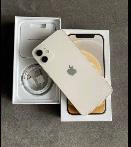 iPhone 12 - Neuf et Élégant