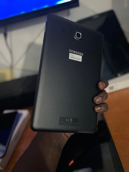 Tablette Samsung Galaxy TAB-E