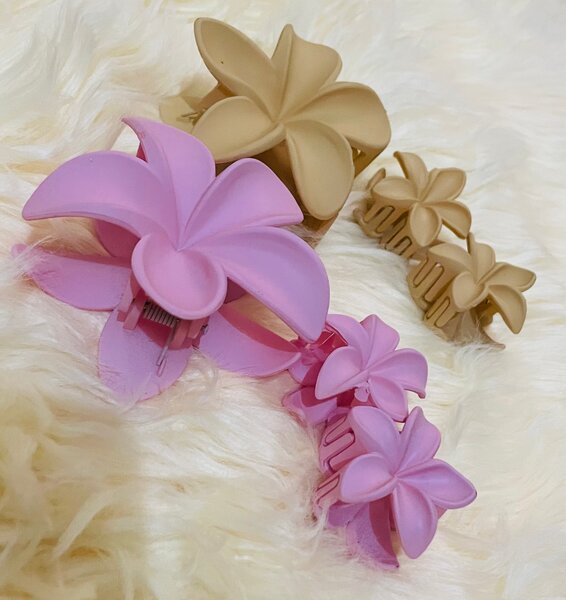 Pinces à cheveux fleurs élégantes