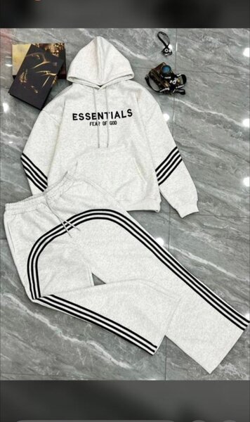 Ensemble survêtement Essentials