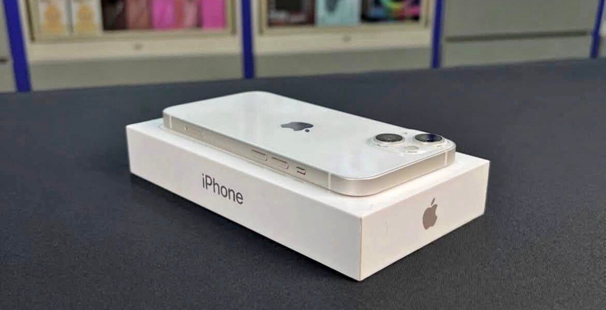 iPhone  13 ,128G Blanc Neuf