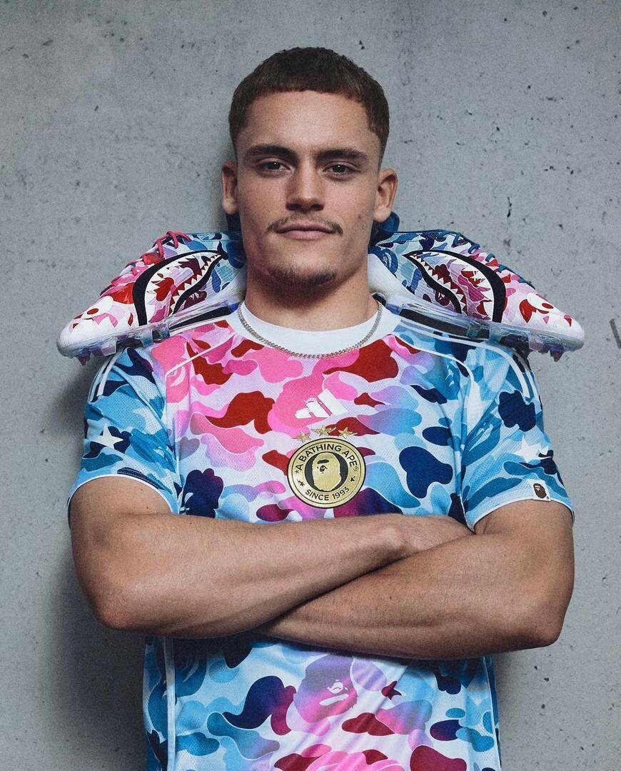 Maillot de sport camouflage coloré