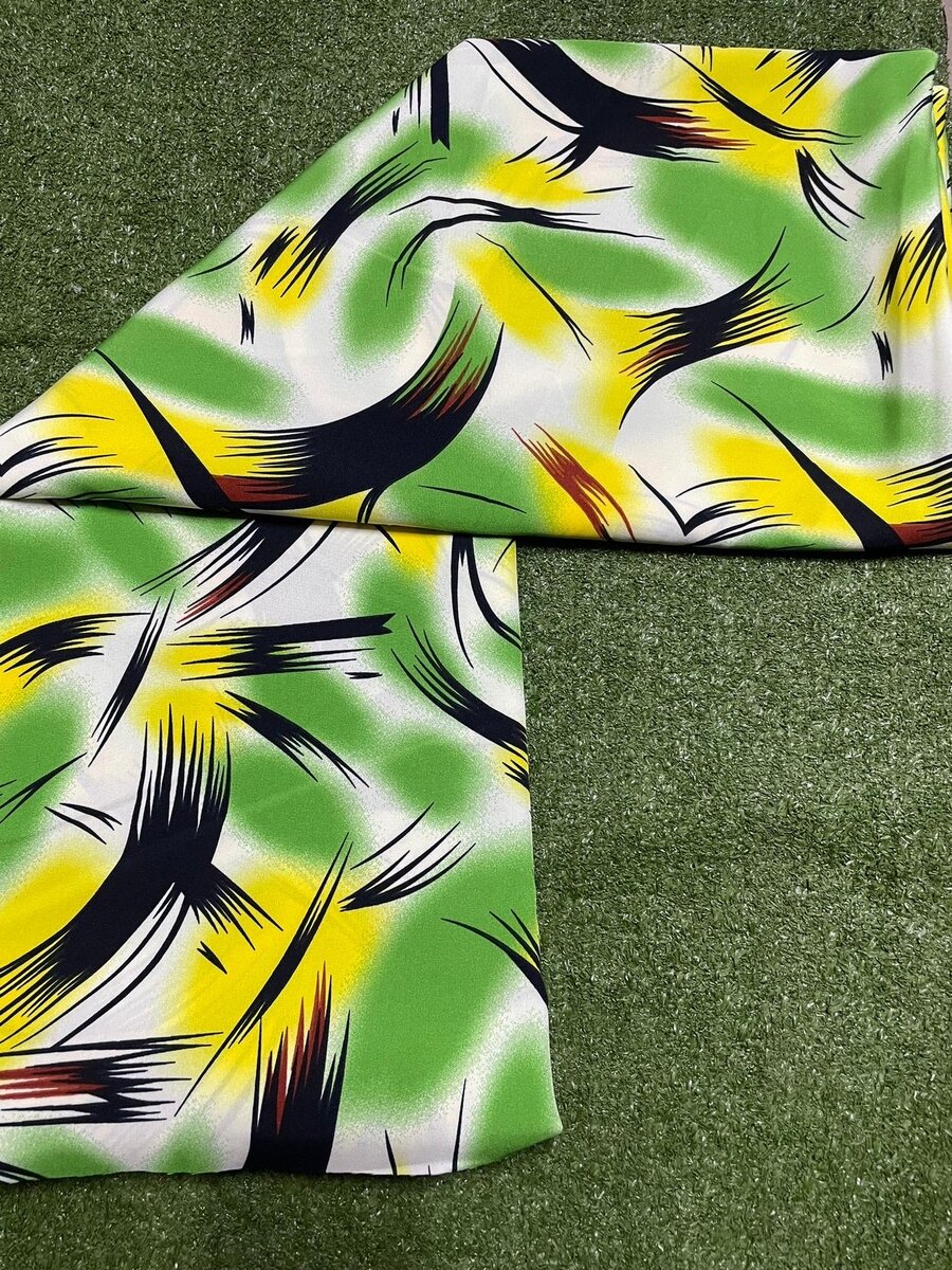 Tissu élégant à motifs variés