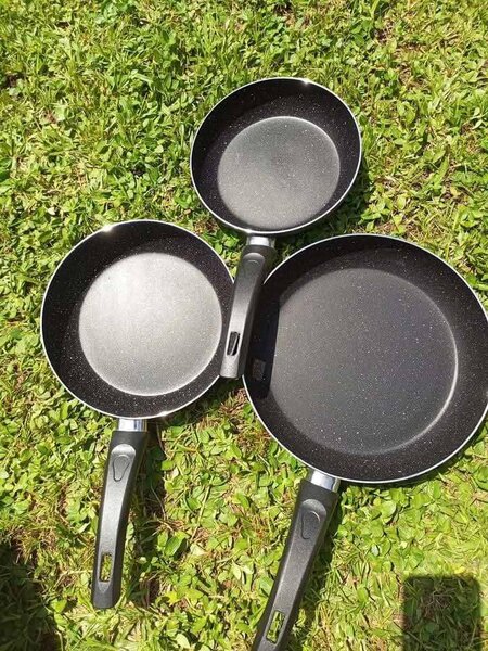 Ensemble de Poêles Antiadhésives