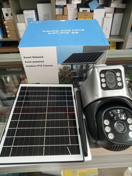 Ultra 4G universal sim Smart solar PTZ full color camera