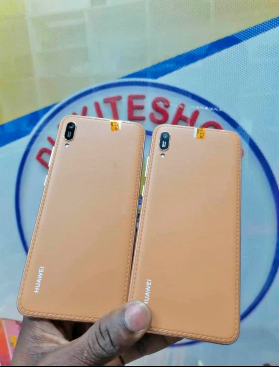 Huawei Y6 Prime 2019 Smartphone
