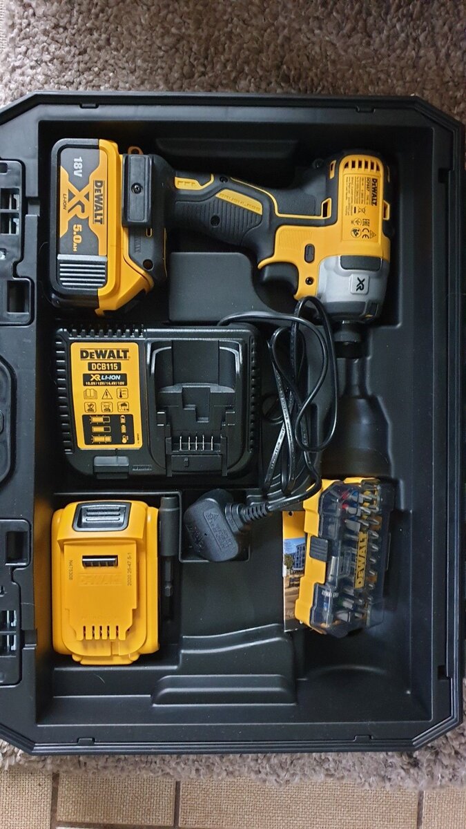 Pack outils sans fil DeWalt