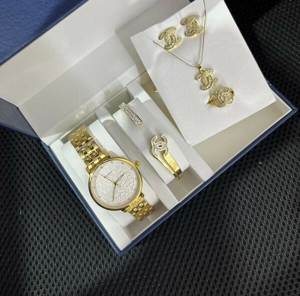 Lovely Gift sets for Men