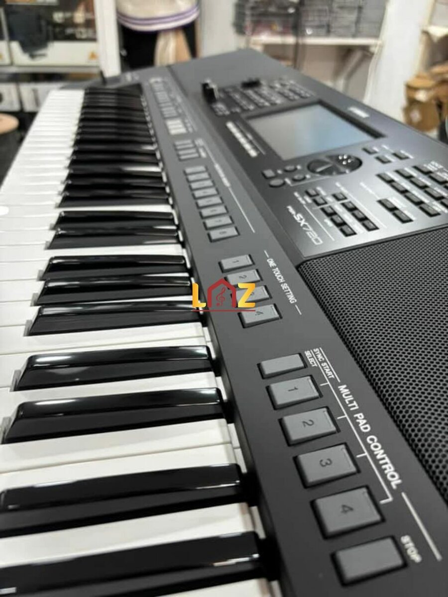 Synthétiseur Yamaha PSR-SX720