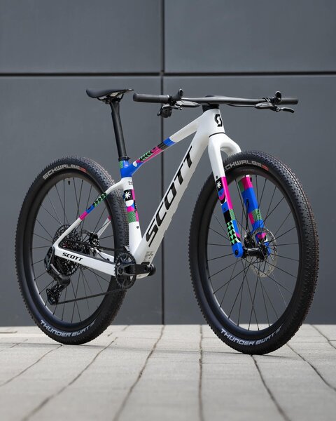 Vélo de montagne haut de gamme