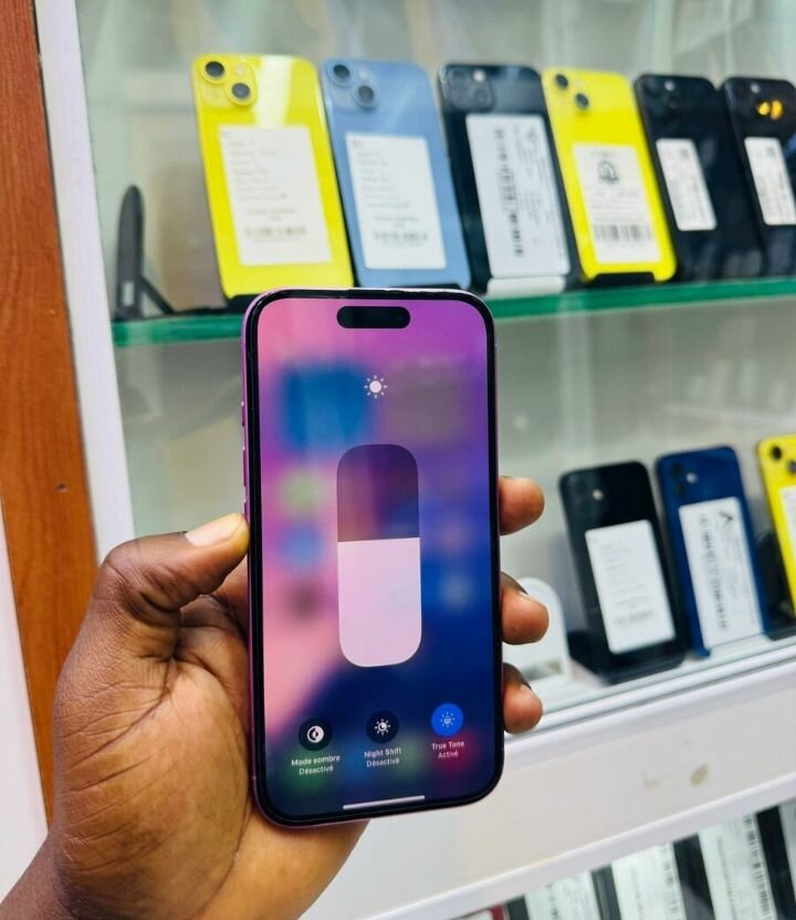 iPhone 14 Violet Neuf