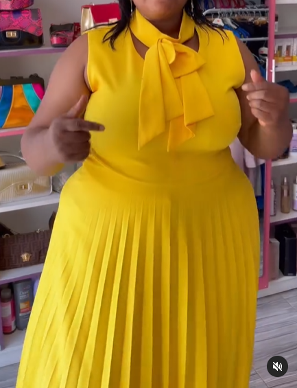 Dress yellow