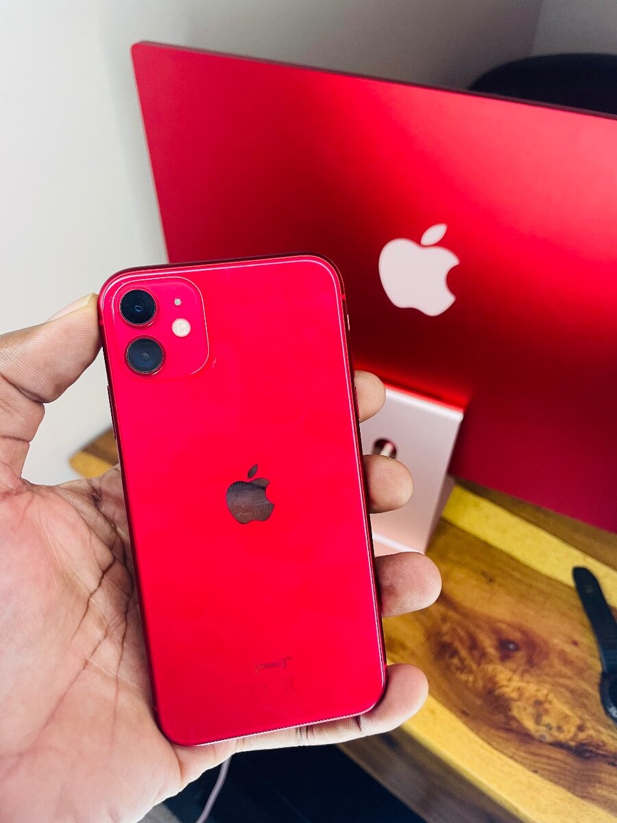 Super-neat uk iPhone 11 Grade A+ iOS 18.3.1