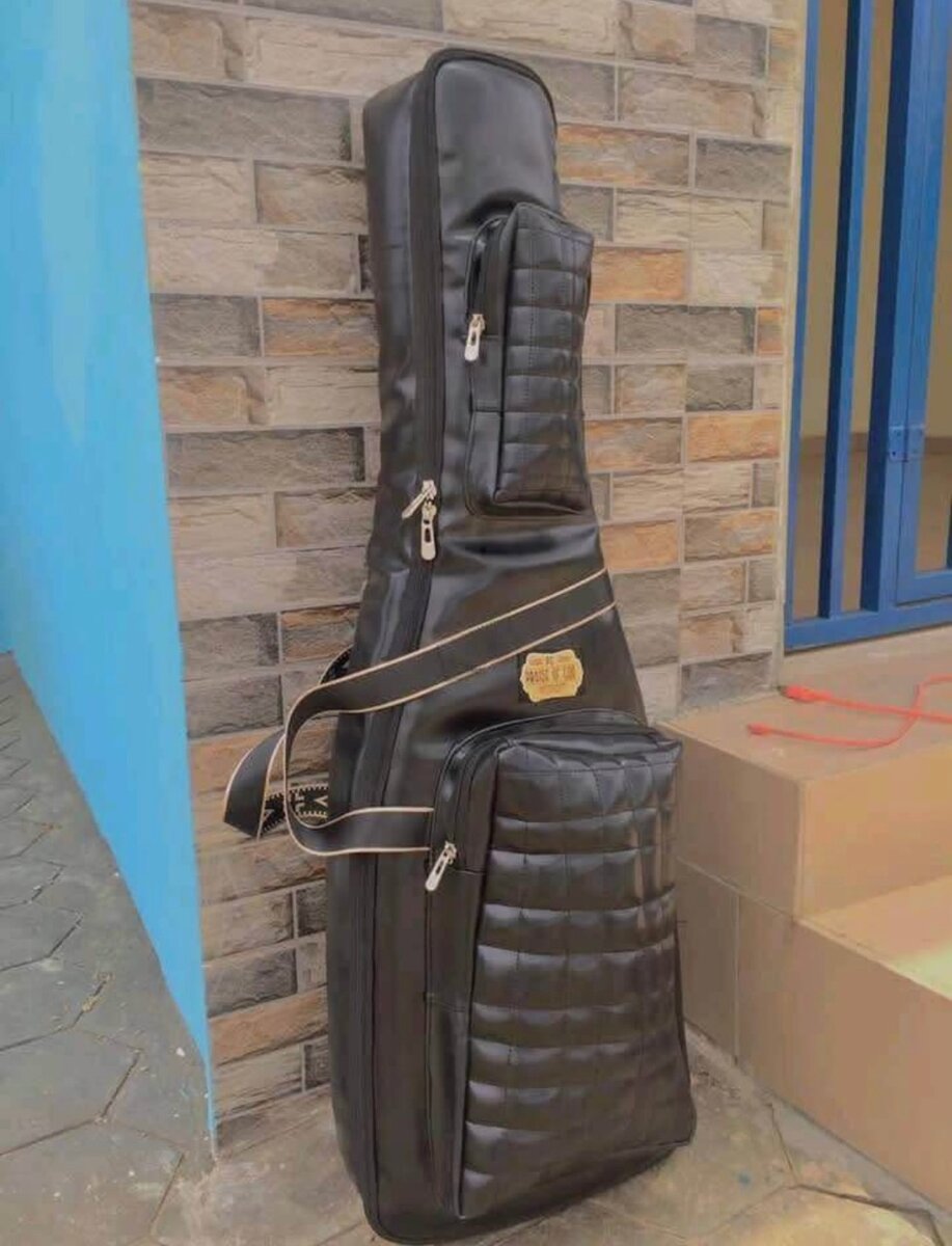 Housse Guitare Rembourrée