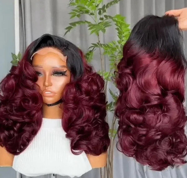 Perruque bouclée en dentelle