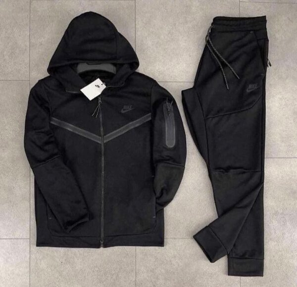 Ensemble survêtement Nike noir pour homme