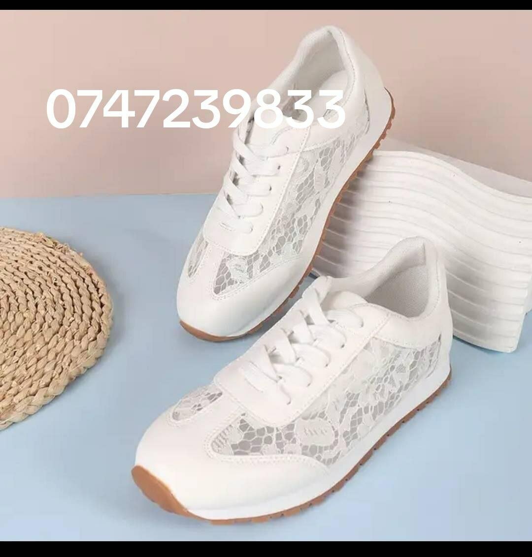 Basket et tennis pour femme