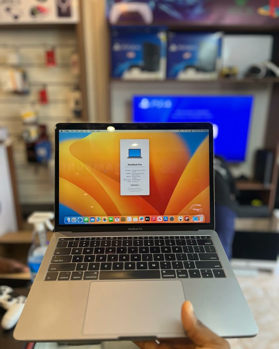 2017 MACBOOK PRO