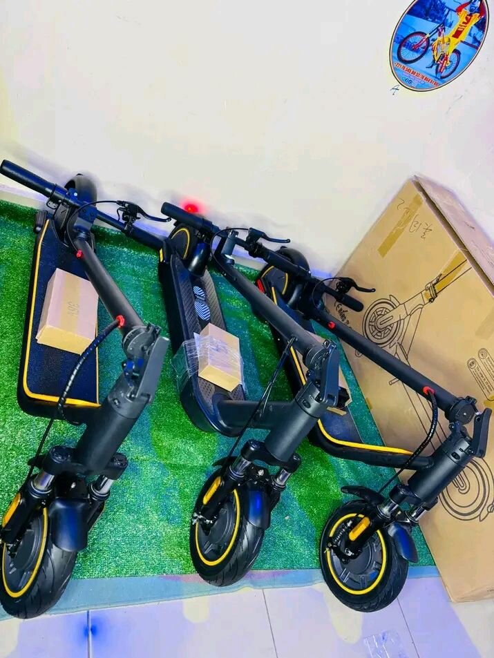 Trottinette électrique pliable