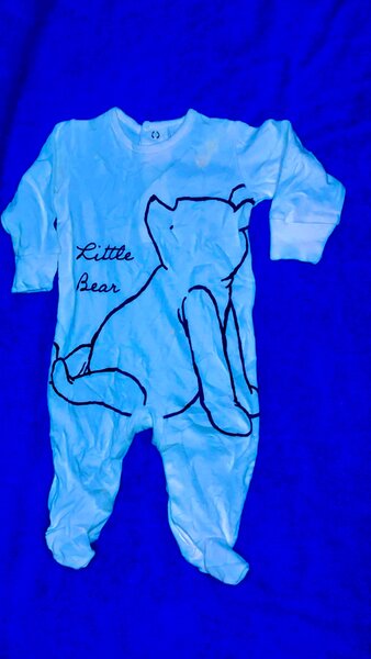 Grenouillère, barboteuses, bavoirs, chapeau ,salopette,polo,