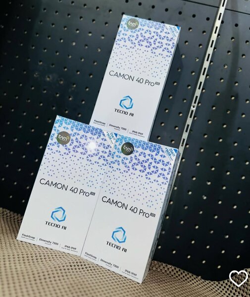 TECNO Camon 40 pro 256GB