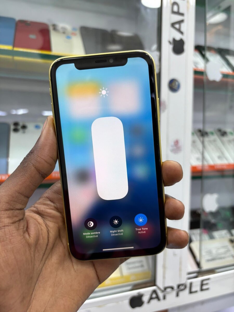 11 simple 64giga tout passe