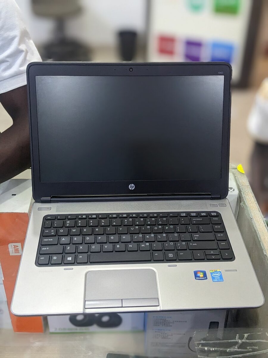 HP PROBOOK 640 G1