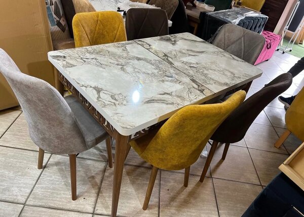 Table à manger marbre 6 chaises