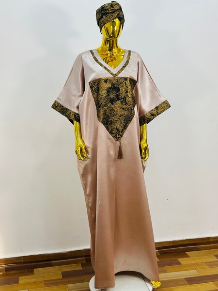 Robe Caftan Élegante Satin