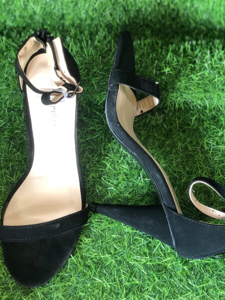 Ladies heels