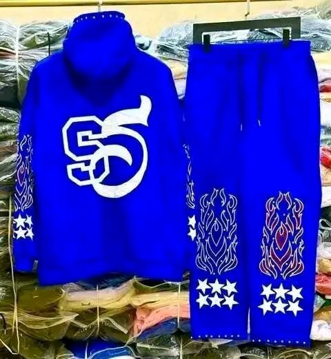 Survêtement bleu moderne