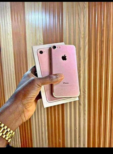 iPhone 7 simpleRose 128Go