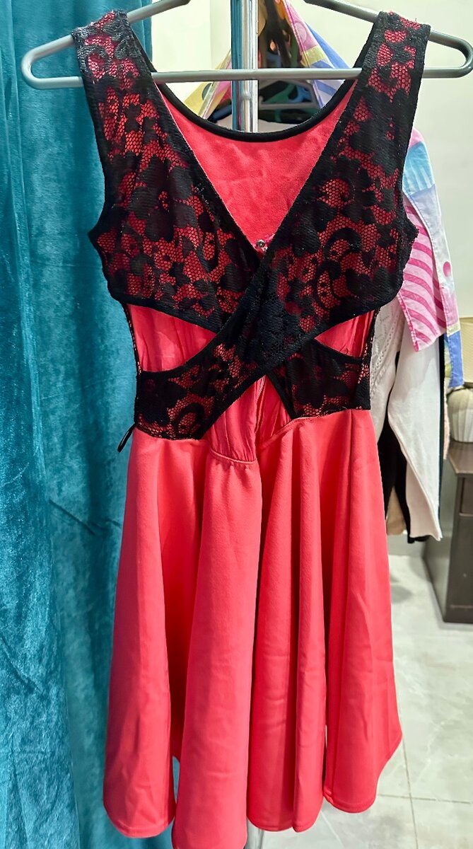 Sleeveless women preloved frock