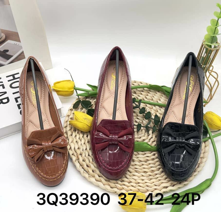 Flat shoes for ladies