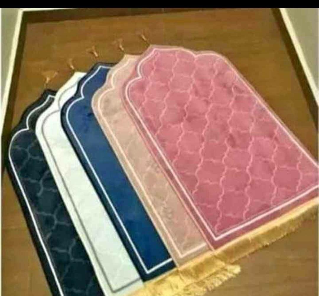 Tapis de prière luxueux