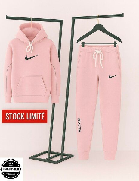 Ensemble Hoodies et Jogging Nike Rose