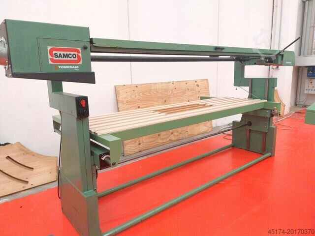 Bande abrasive en carbure de silicium