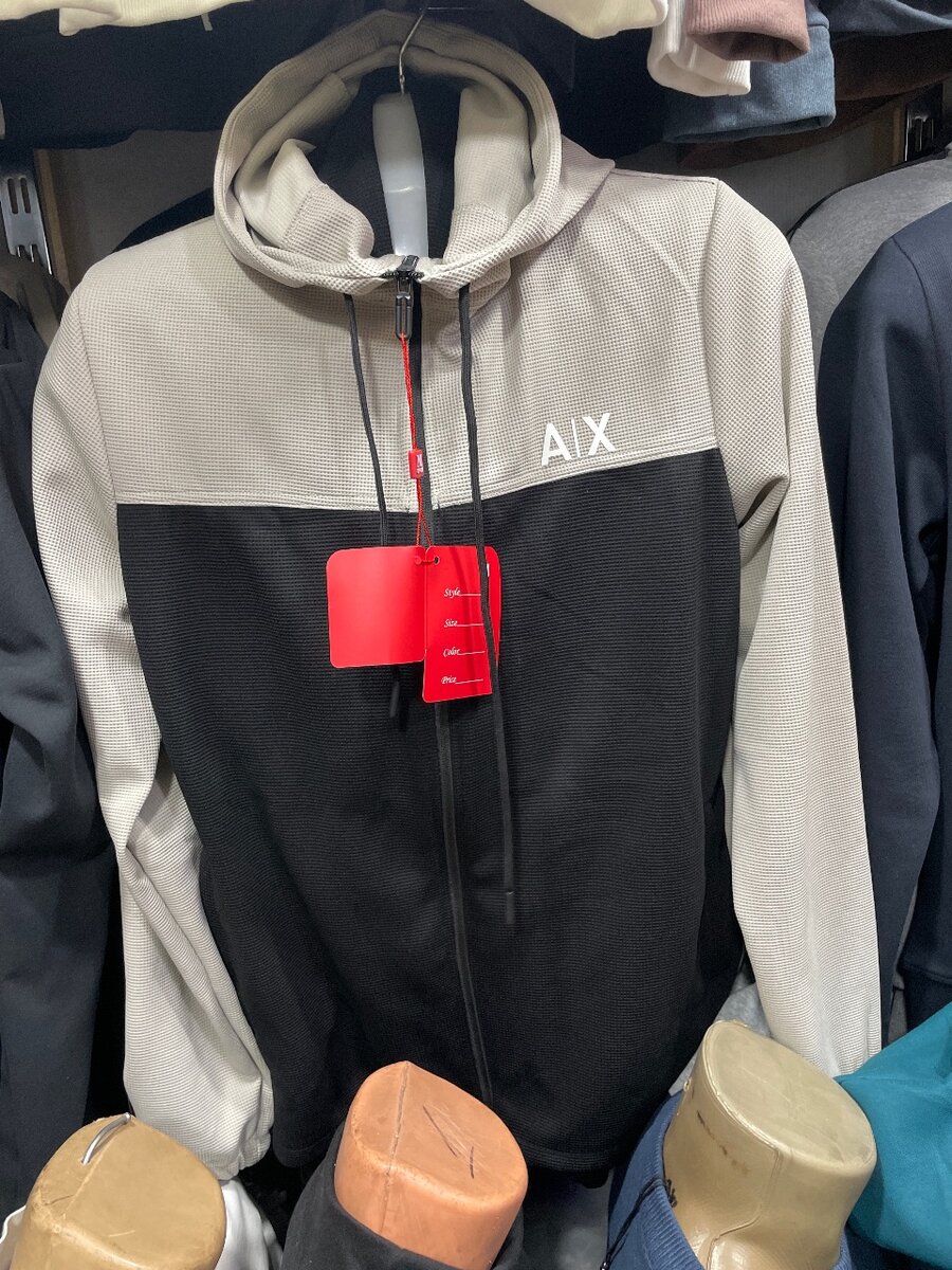 Спортивный кастюм