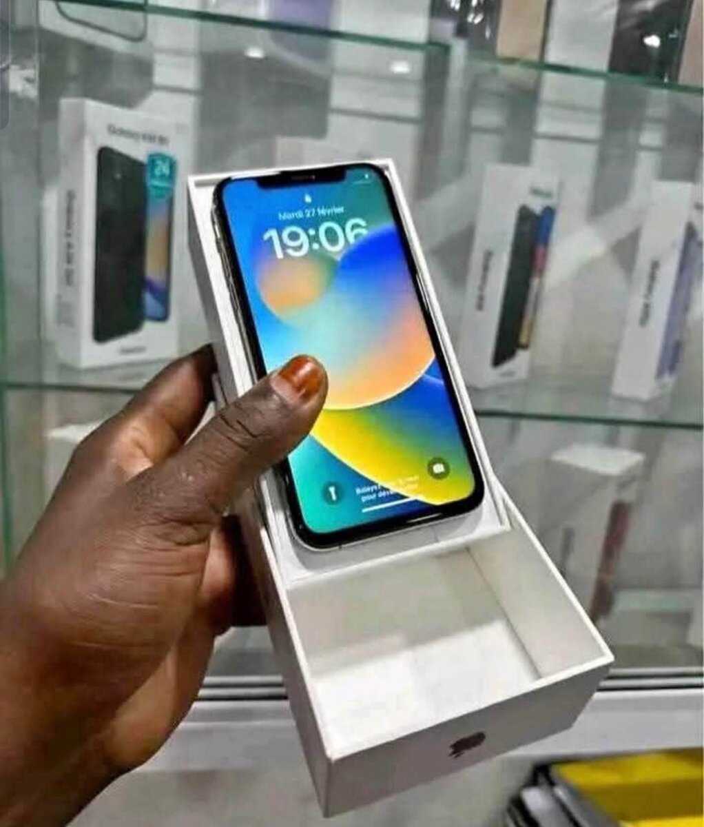 iPhone XS Max 64GB Or