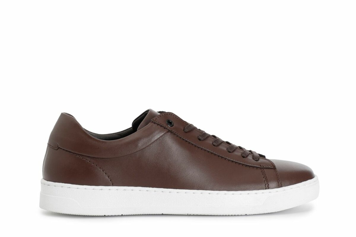 Sneakers en cuir marron homme