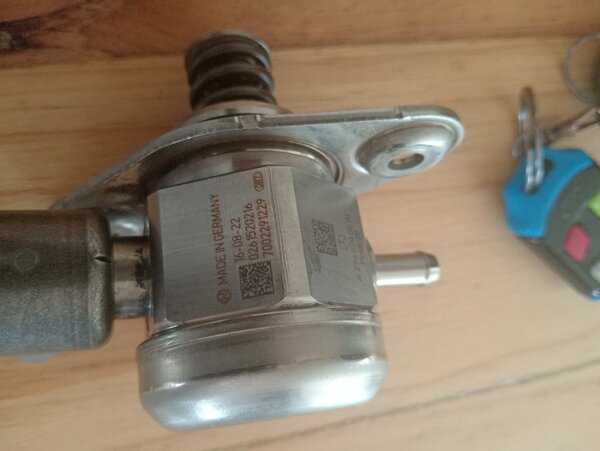 High fuel pressure pump for Mercedes cars and others