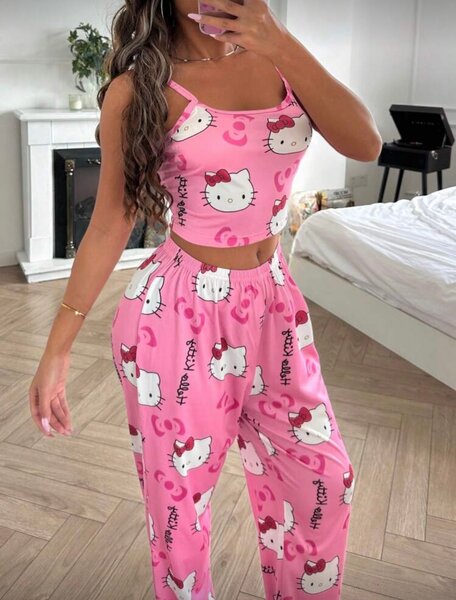 Ensemble pyjama rose Hello Kitty